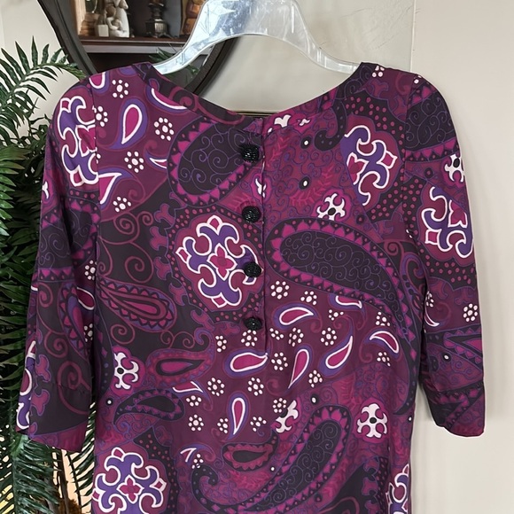 NWOT Banana Republic 100% Silk Shift Dress Beaded Button Up Back Burgundy Mod - Picture 8 of 14